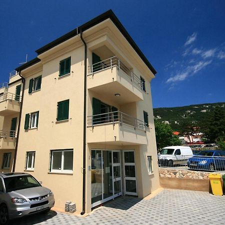 Apartments Happy Stay Center Baska Eksteriør bilde