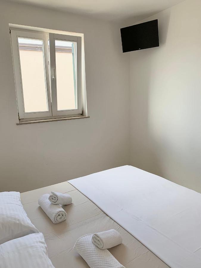 Apartments Happy Stay Center Baska Eksteriør bilde
