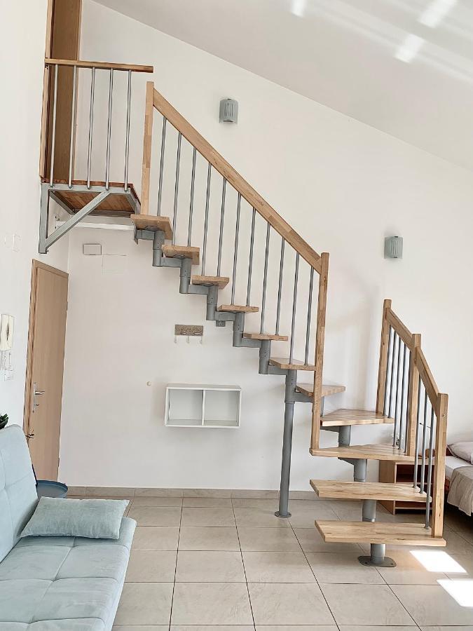 Apartments Happy Stay Center Baska Eksteriør bilde