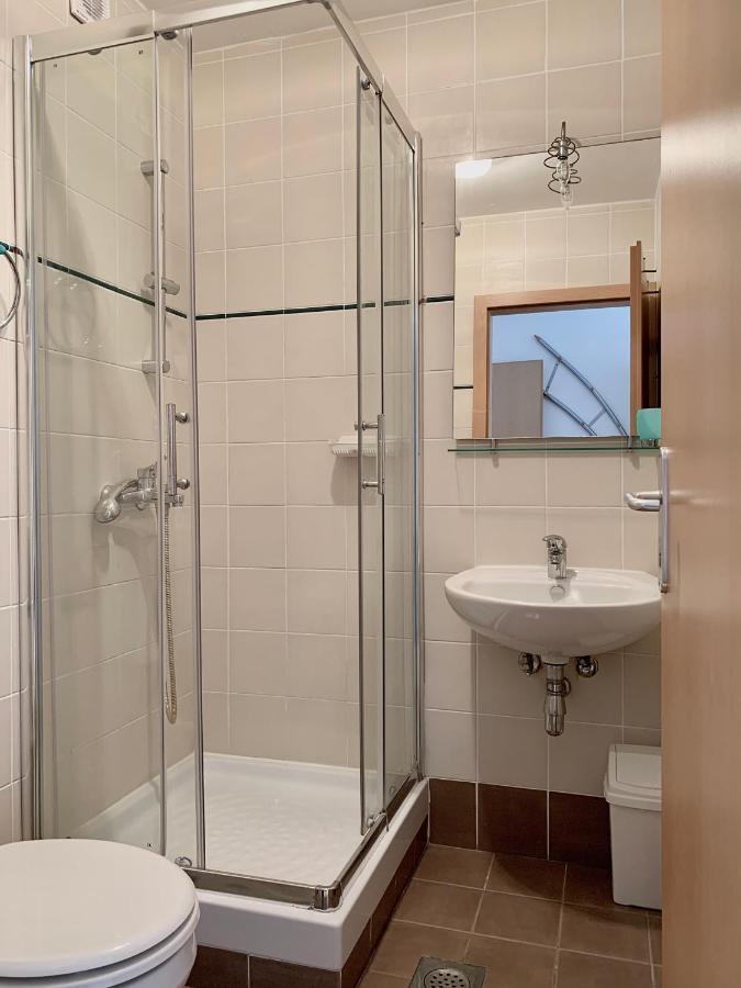 Apartments Happy Stay Center Baska Eksteriør bilde