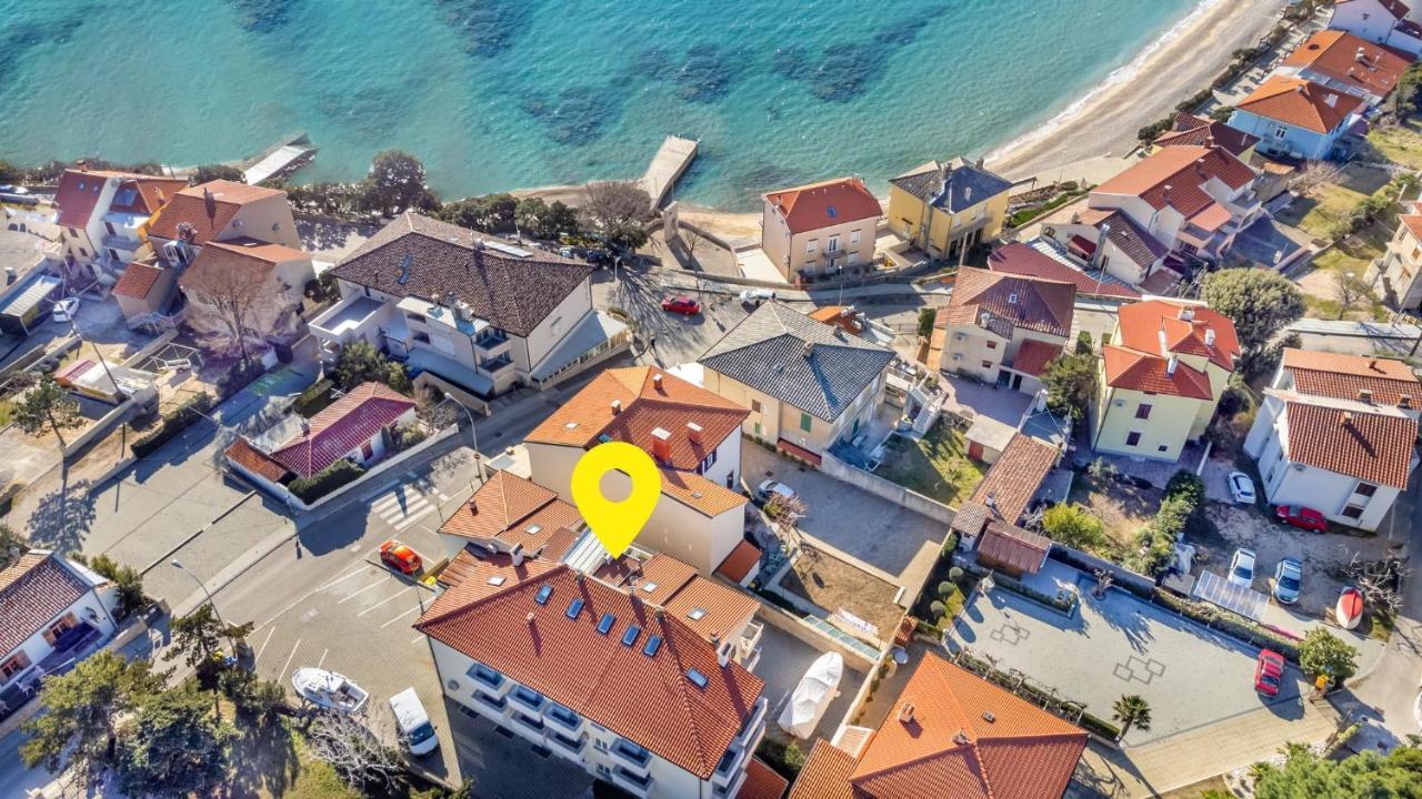 Apartments Happy Stay Center Baska Eksteriør bilde